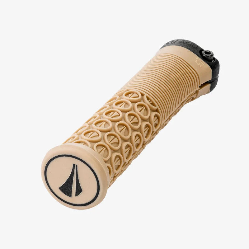PUÑOS SDG GRIPS 135 MM X 33MM